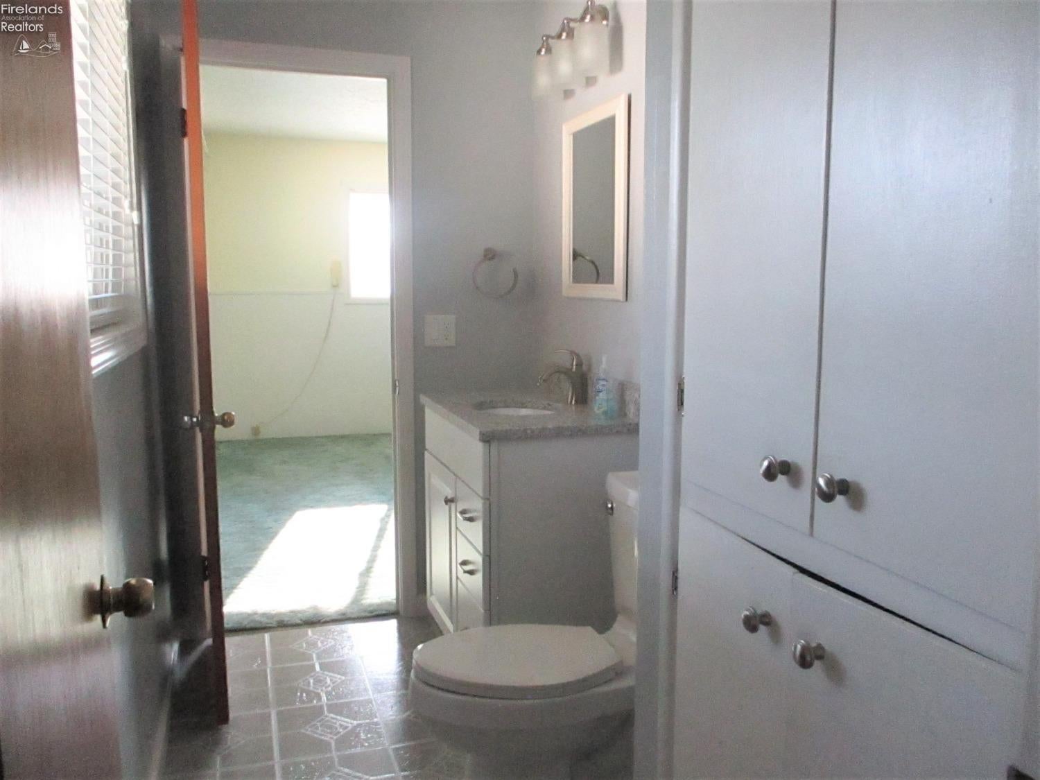 1205 Madison Road Fostoria, OH 44830 - Photo 13 of 23 Gallery Image 13