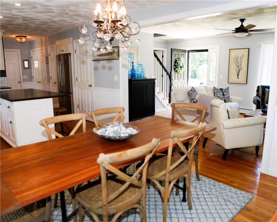 75 Conanicus Road Narragansett, RI 02882 - Photo 15 of 28