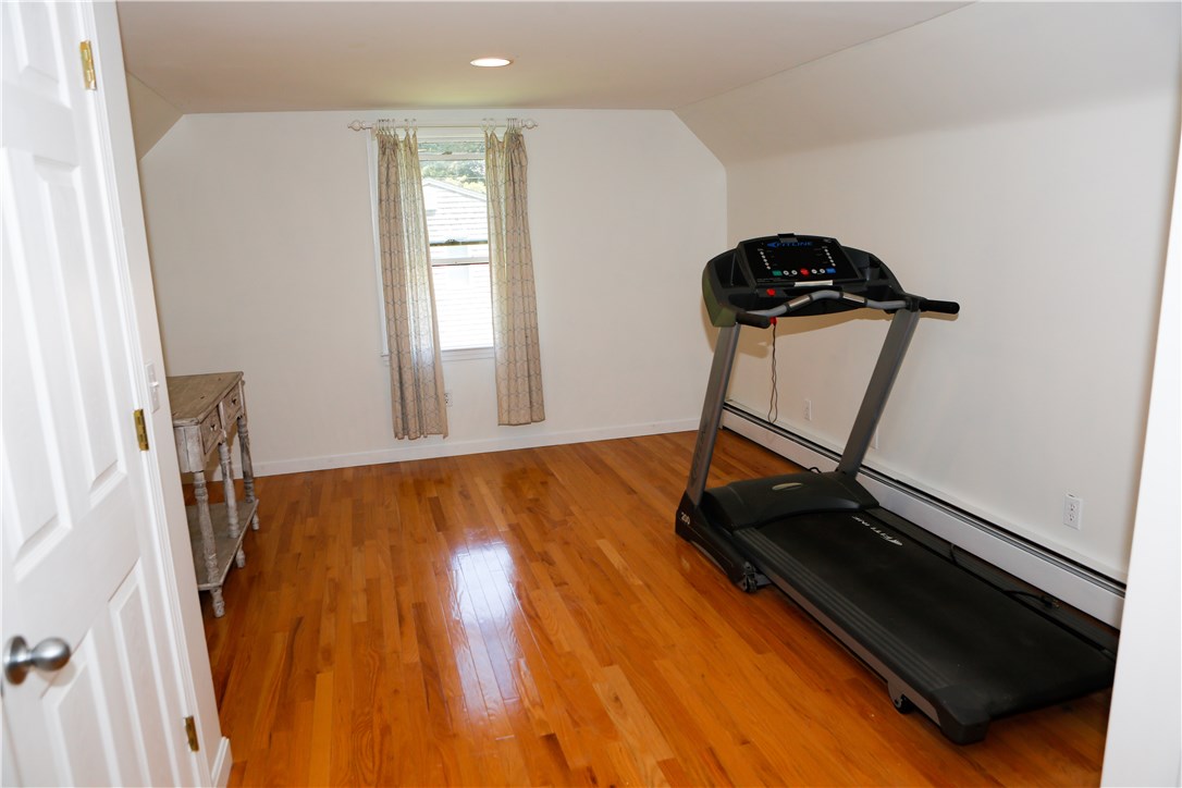75 Conanicus Road Narragansett, RI 02882 - Photo 22 of 28