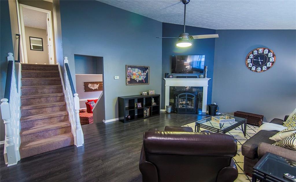 238 Blue Spruce Drive Pendleton, IN 46064 - Photo 3 of 36