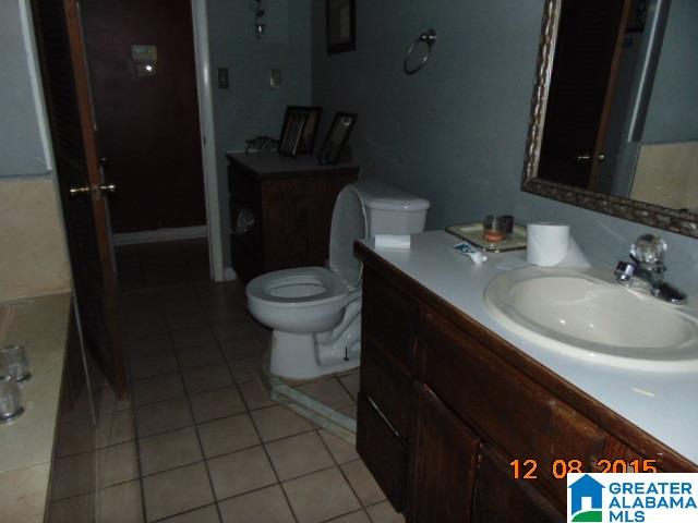 1079 Sunhill Road Northwest Birmingham, AL 35215 - Photo 3 of 10