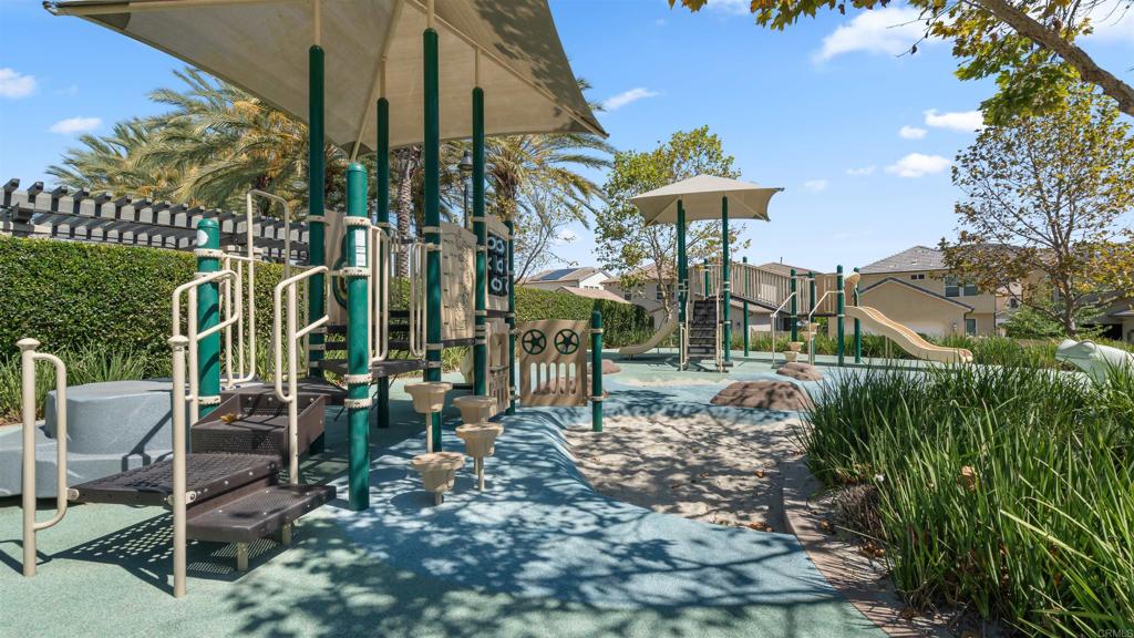 21578 Saddle Bred Lane Escondido, CA 92029 - Photo 49 of 49 a view of a chairs and table in the patio