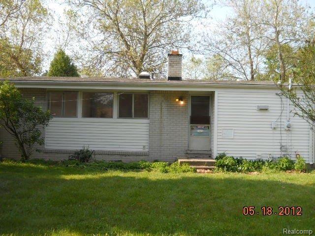 29622 Judith Street Inkster, MI 48141 - Photo 10 of 11 back.JPG