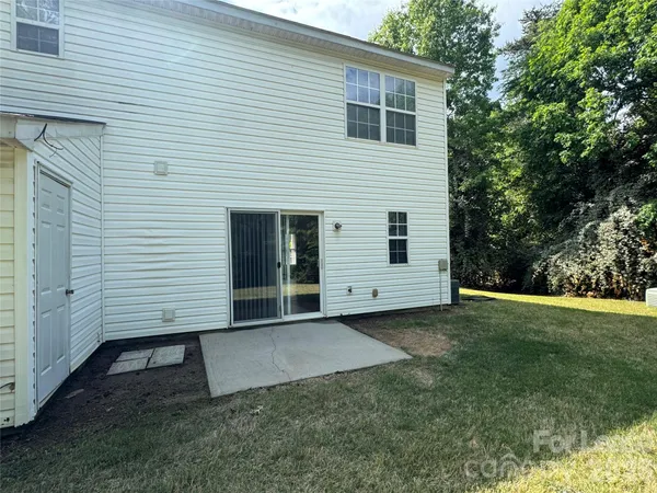 $1,800 | 3251 Blythe Ridge Court, Charlotte, NC 28213