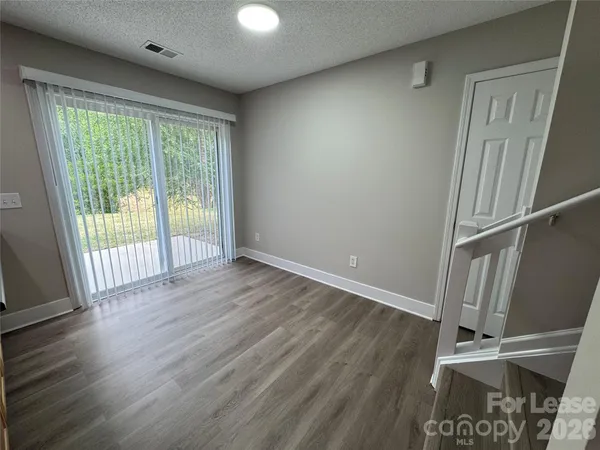 $1,800 | 3251 Blythe Ridge Court, Charlotte, NC 28213