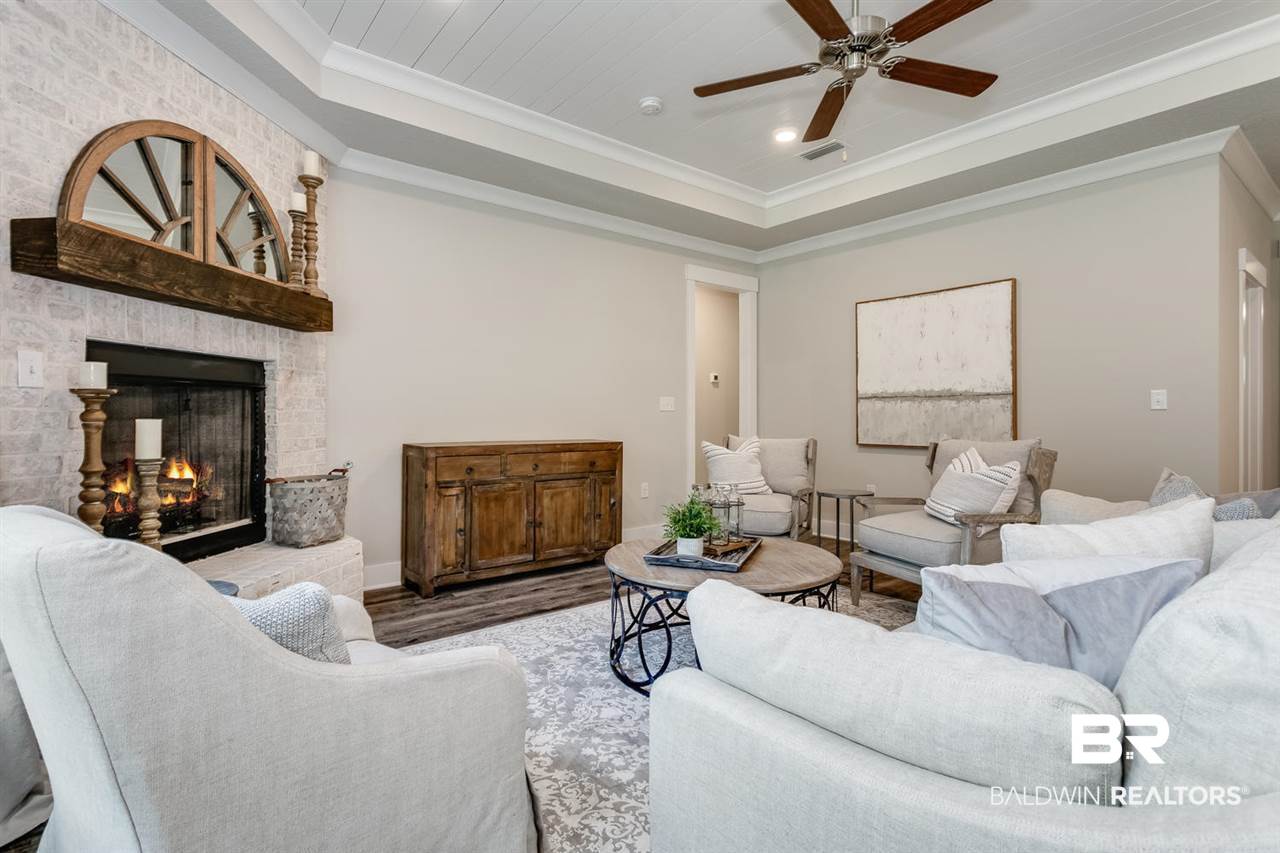 1725 South Pecan Street Foley, AL 36535 - Photo 10 of 30 Corner Fireplace