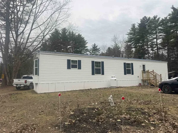 $210,000 | 3 Chamberlain Court, Deering, NH 03244