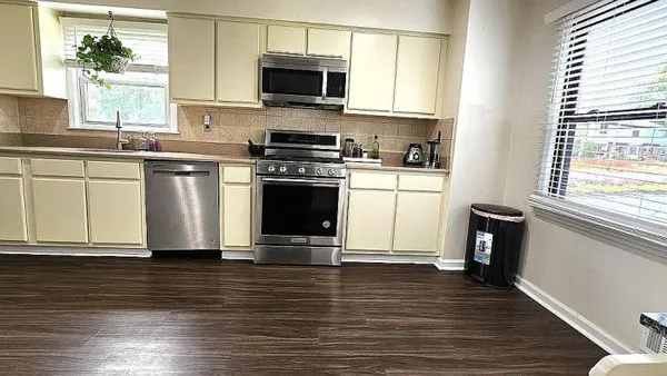 $510,000 | 131 Highview Drive, Woodbridge, NJ 07095