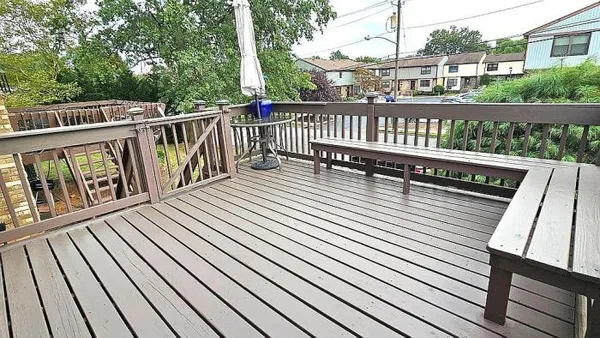 $510,000 | 131 Highview Drive, Woodbridge, NJ 07095