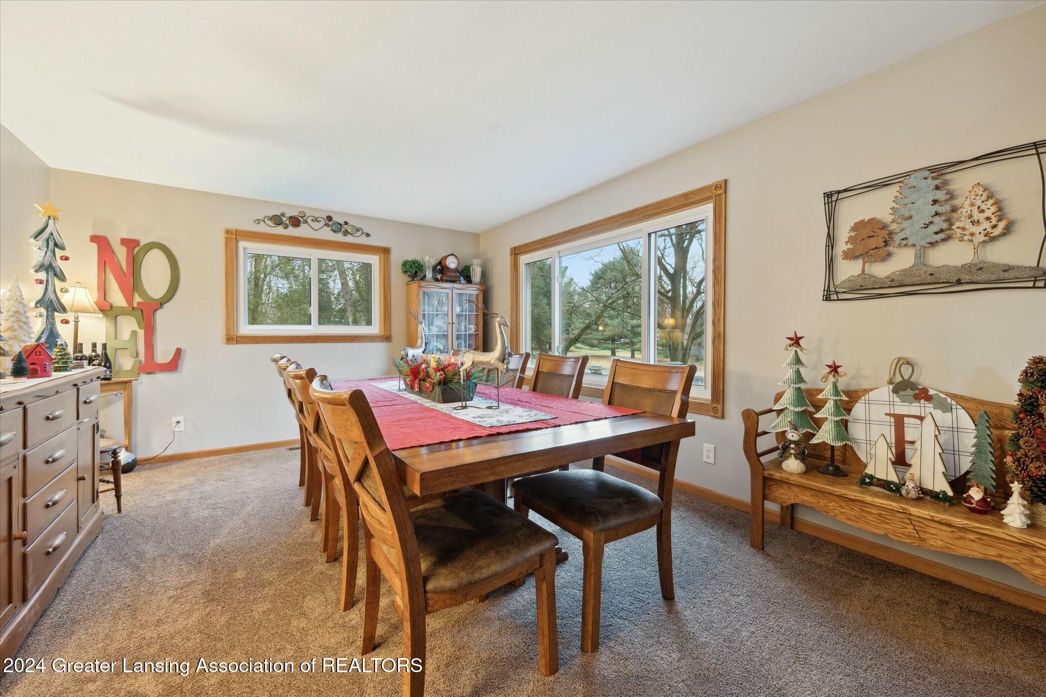15407 Upton Road East Lansing, MI 48823 - Photo 8 of 58 tempImageKOs0xh