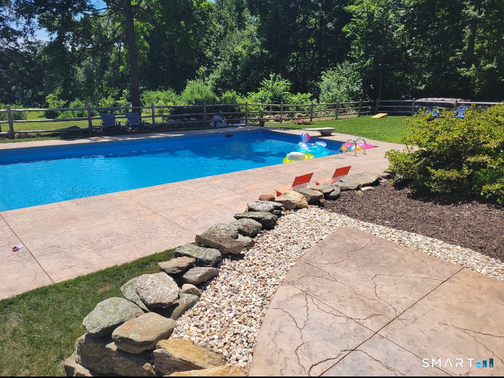 120 Catering Road Wolcott, CT 06716 - Photo 6 of 21