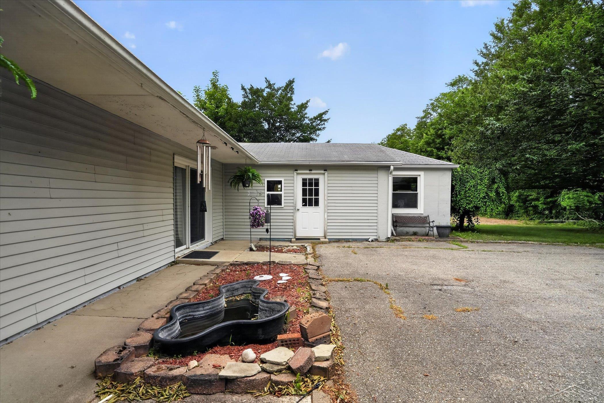 11641 22 Mile Road Marshall, MI 49068 - Photo 35 of 48