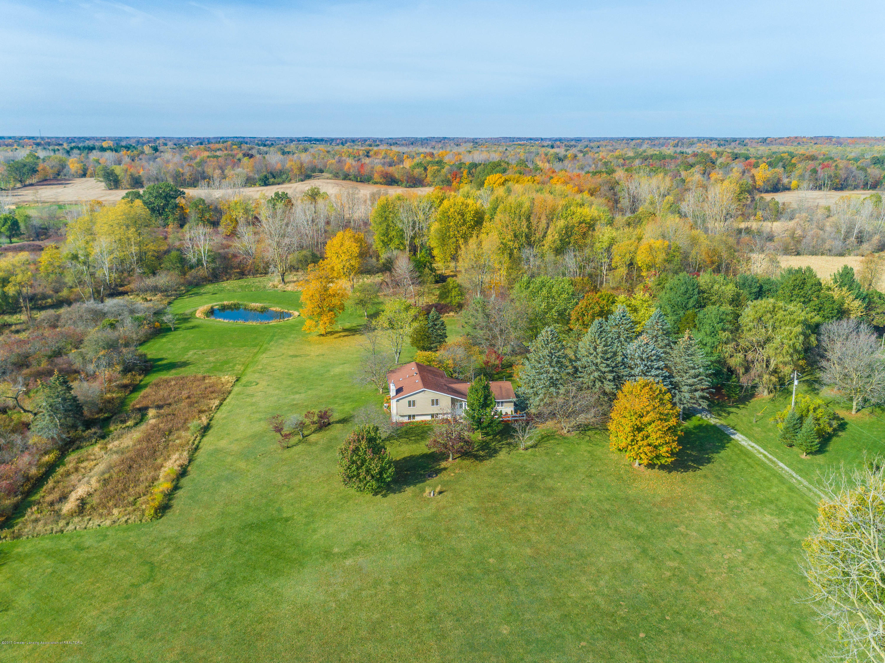 1404 South Waverly Road Eaton Rapids, MI 48827 - Photo 2 of 16 Aerial