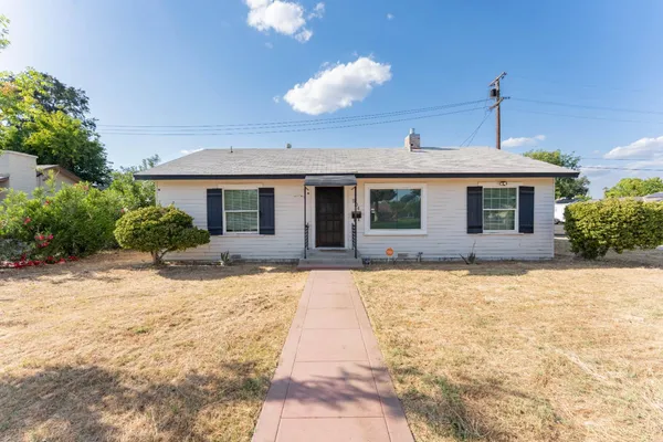 $308,000 | 504 West Bush Street, Lemoore, CA 93245