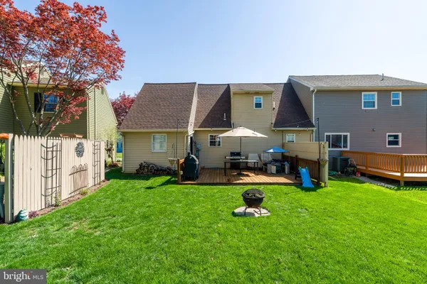$275,000 | 450 Daisy Lane, Lancaster, PA 17602