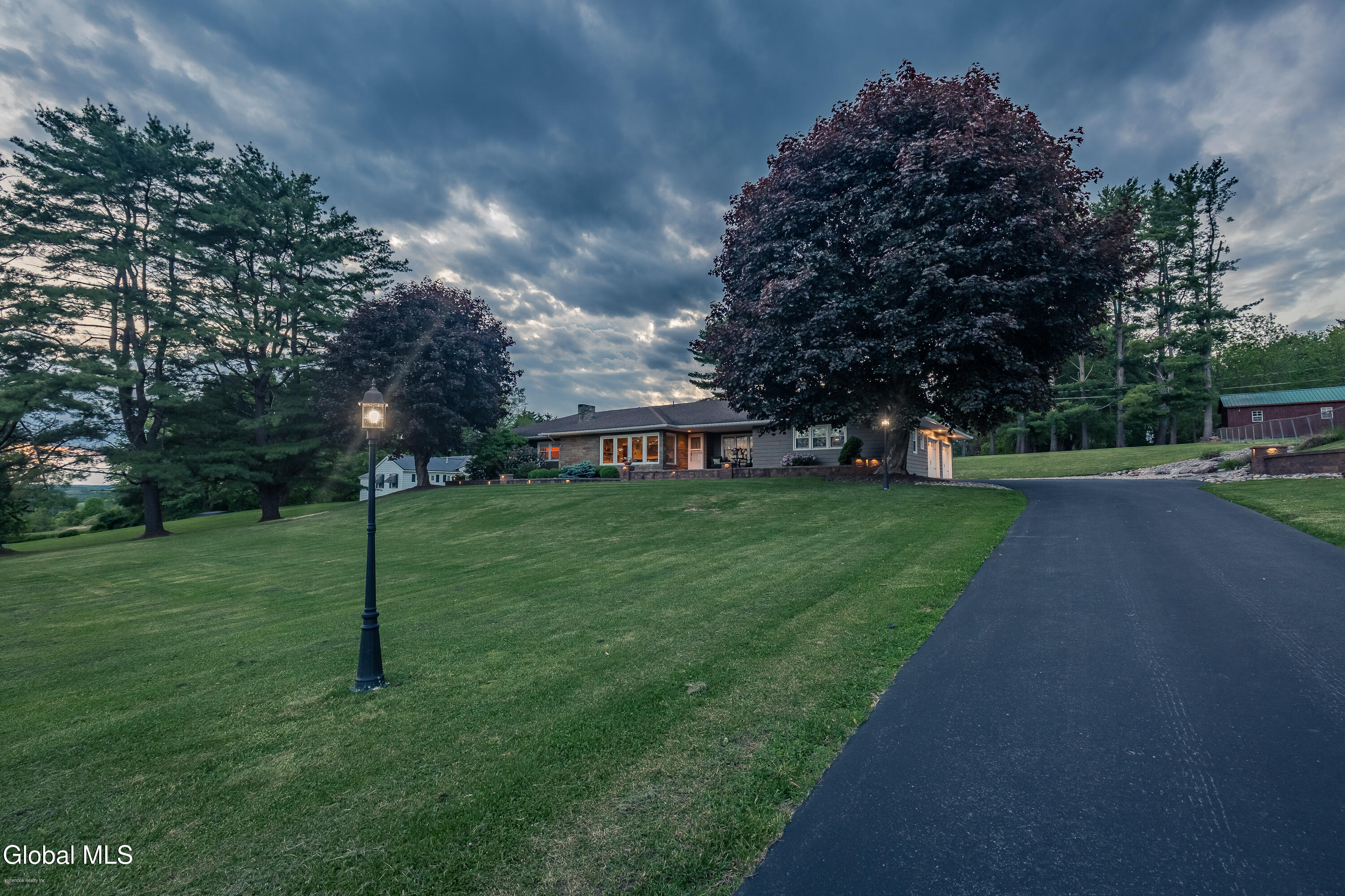 109 Golf Course Road Amsterdam, NY 12010 - Photo 13 of 76 address-city-NY-53