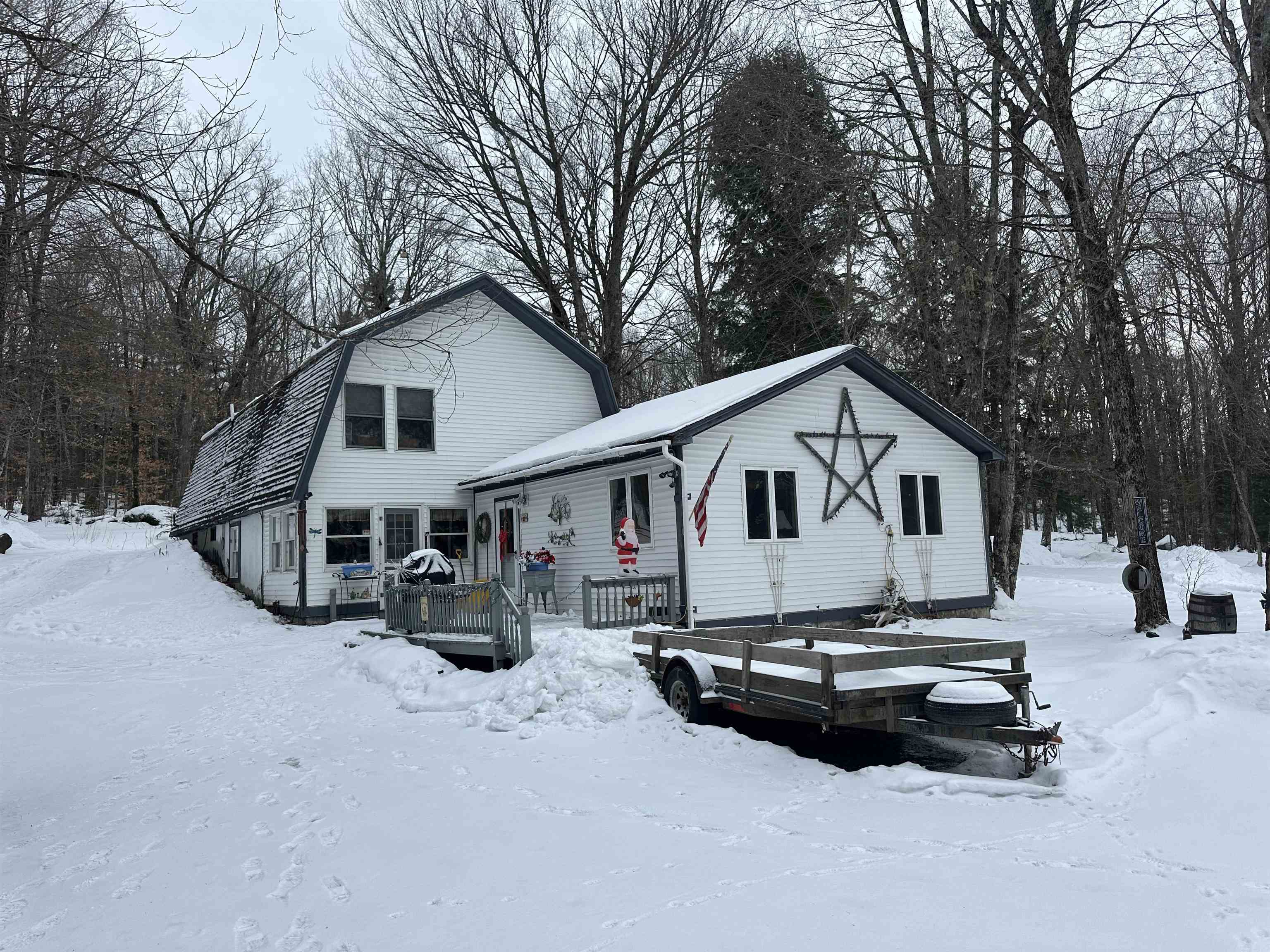 183 Littleton Road Whitefield, NH 03598 - Photo 2 of 4