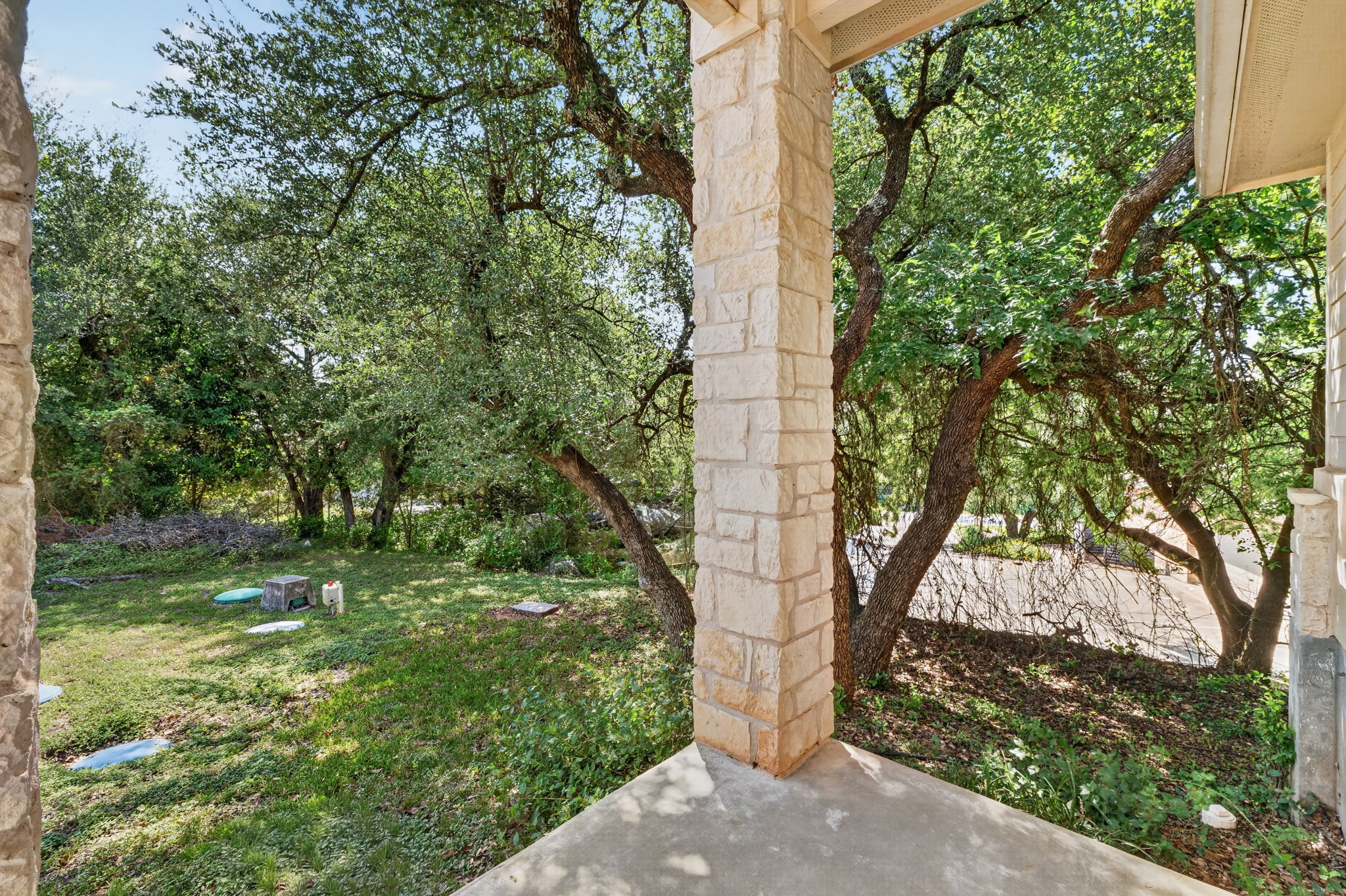 1002 Castile Road, Unit A Austin, TX 78733 - Photo 4 of 28