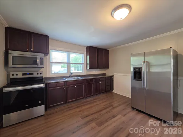 $1,395 | 337 Fox Street Southwest, Concord, NC 28025