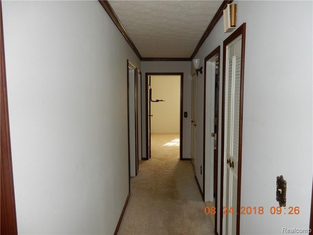 4151 Jewell Road Howell, MI 48843 - Photo 11 of 27