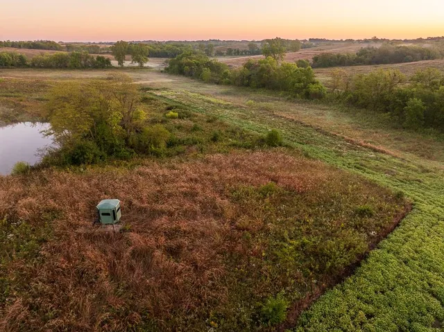 $1,396,500 | 0 460 Road, Parnell, MO 64475