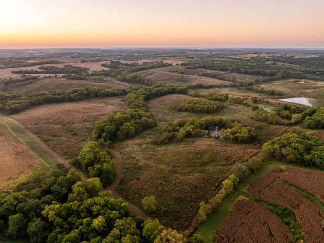 $1,396,500 | 0 460 Road, Parnell, MO 64475