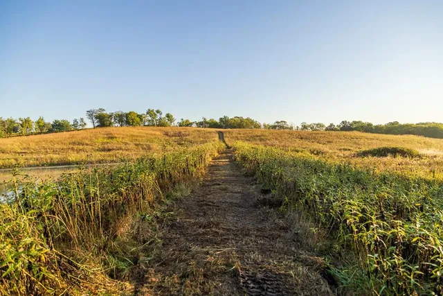 $1,396,500 | 0 460 Road, Parnell, MO 64475