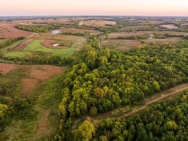 $1,396,500 | 0 460 Road, Parnell, MO 64475