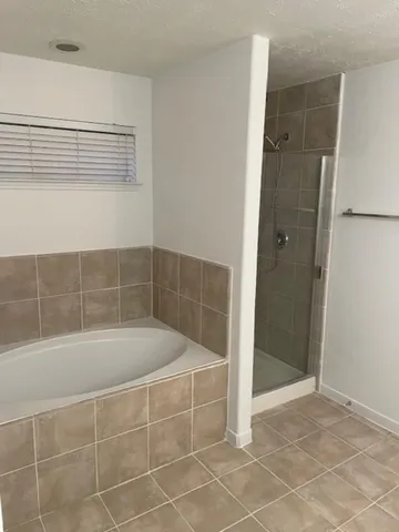 $2,350 | 3218 Quail Run Drive, Humble, TX 77396