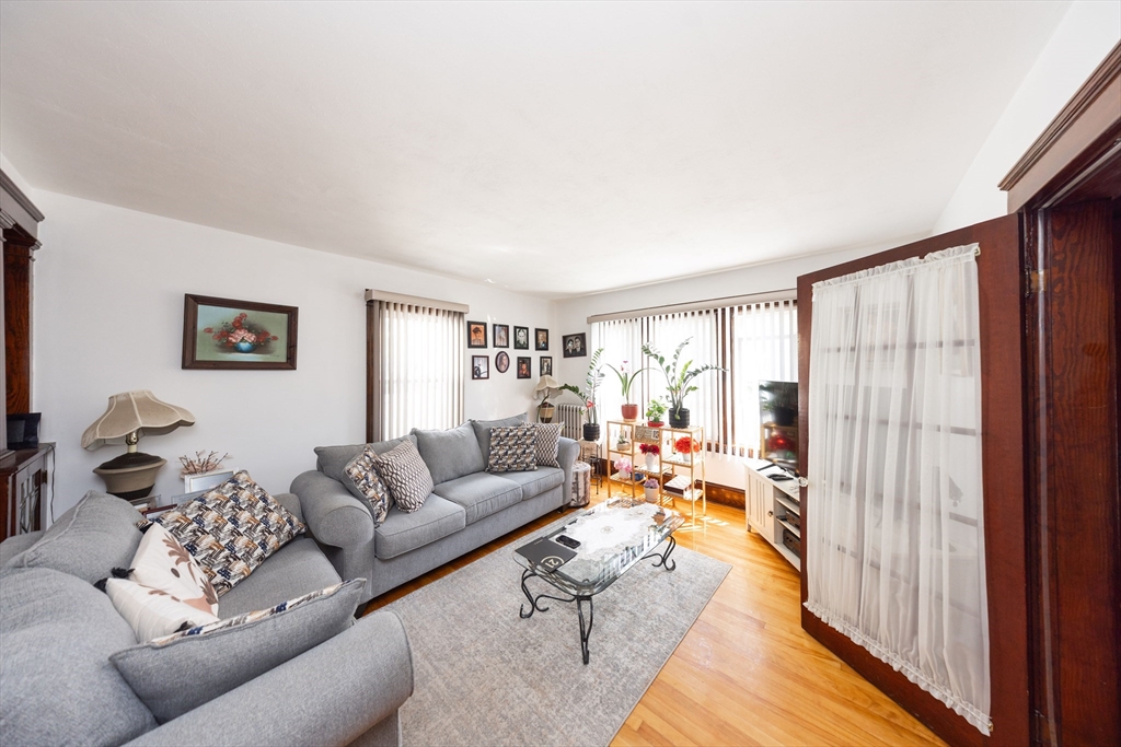 87 Fairfax Road Worcester, MA 01610 - Photo 10 of 32 Gallery Image 10