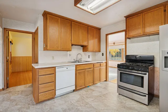 $315,000 | 1312 East 93rd 1/2 Street, Bloomington, MN 55425