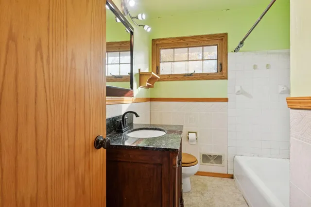 $315,000 | 1312 East 93rd 1/2 Street, Bloomington, MN 55425