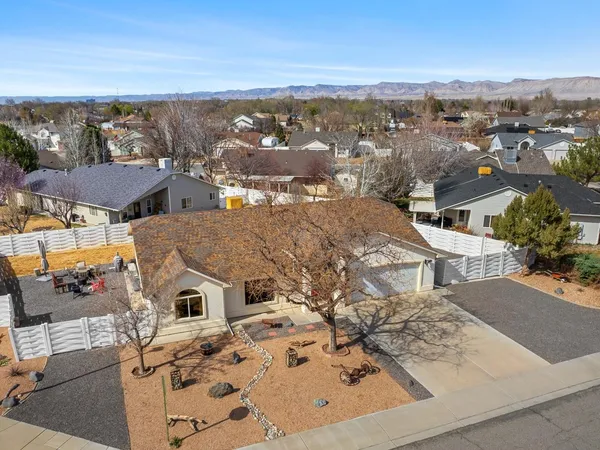 an aerial view of multiple house