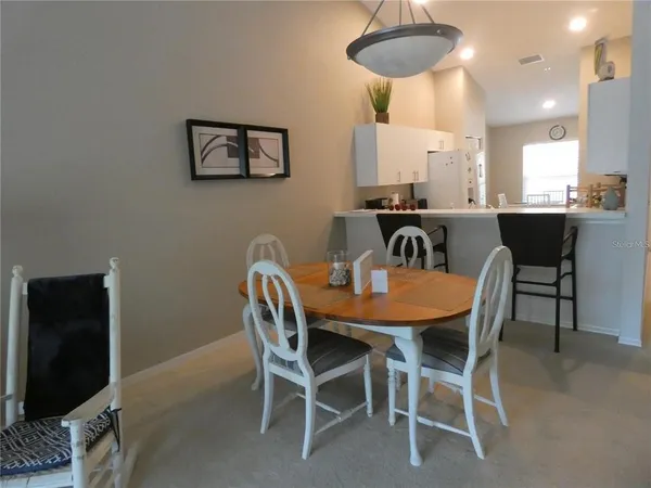 $1,500 | 4655 Tower Hill Lane, Unit 2424, Sarasota, FL 34238