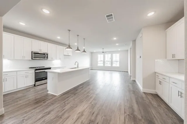 $2,350 | 9613 Thorncrown Lane, Fort Worth, TX 76179