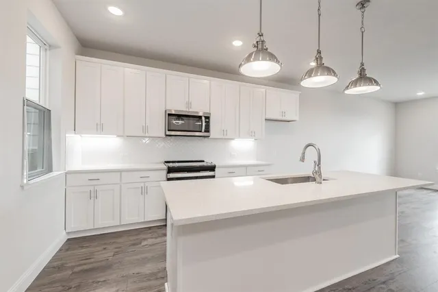 $2,350 | 9613 Thorncrown Lane, Fort Worth, TX 76179