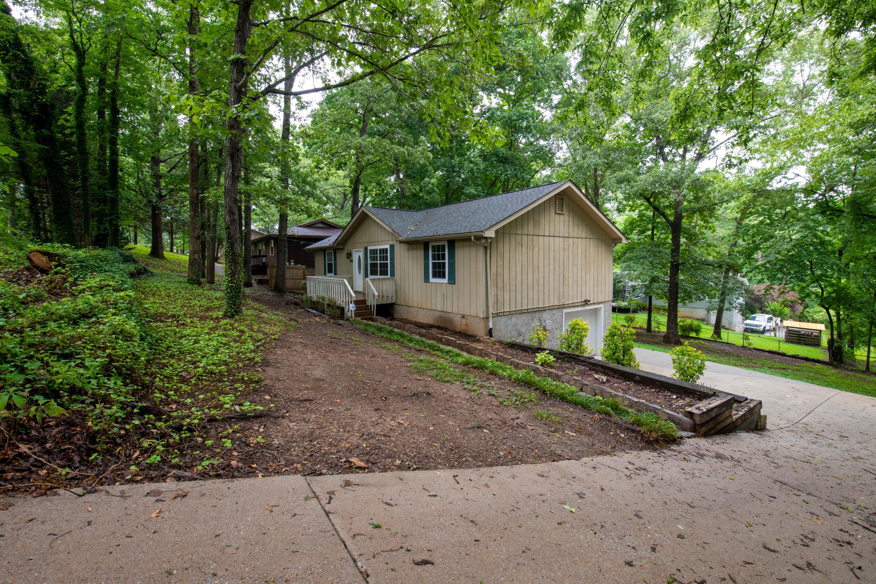 8900 Nelson Road Soddy-Daisy, TN 37379 - Photo 22 of 29 D85_7867