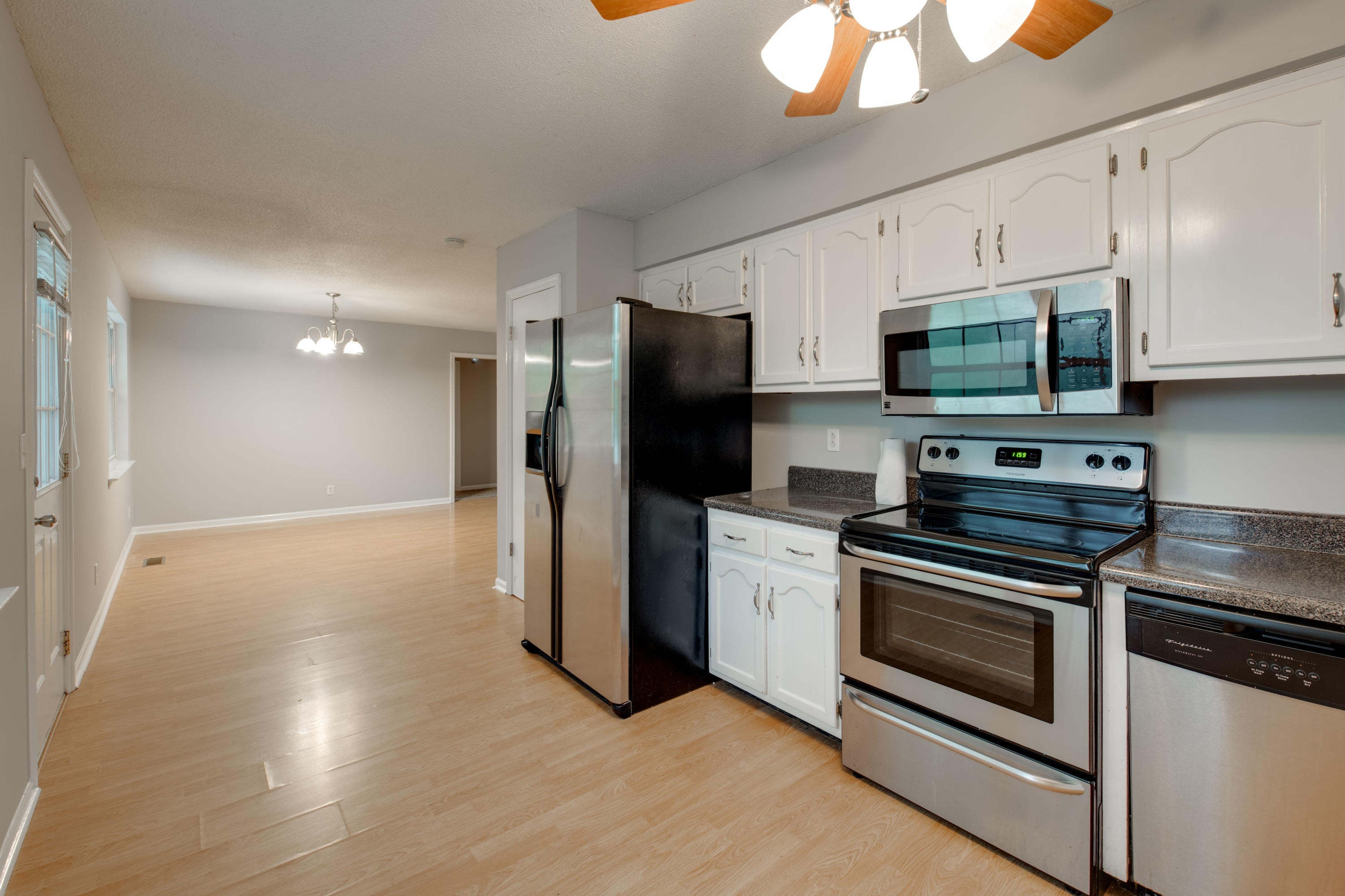 8900 Nelson Road Soddy-Daisy, TN 37379 - Photo 6 of 29 D85_7886
