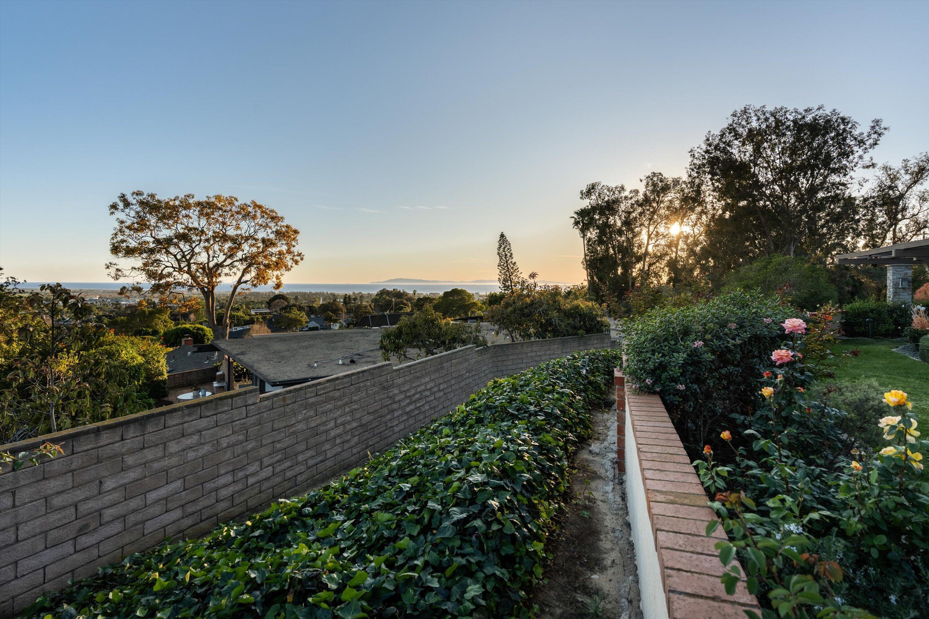 3940 Foothill Road Ventura, CA 93003 - Photo 34 of 49 a partial view of a house