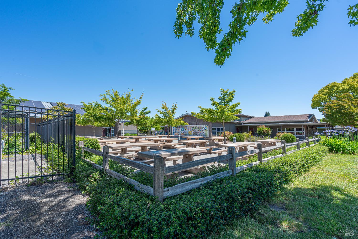 2575 Brookhaven Drive Santa Rosa, CA 95405 - Photo 54 of 66 Gallery Image 54