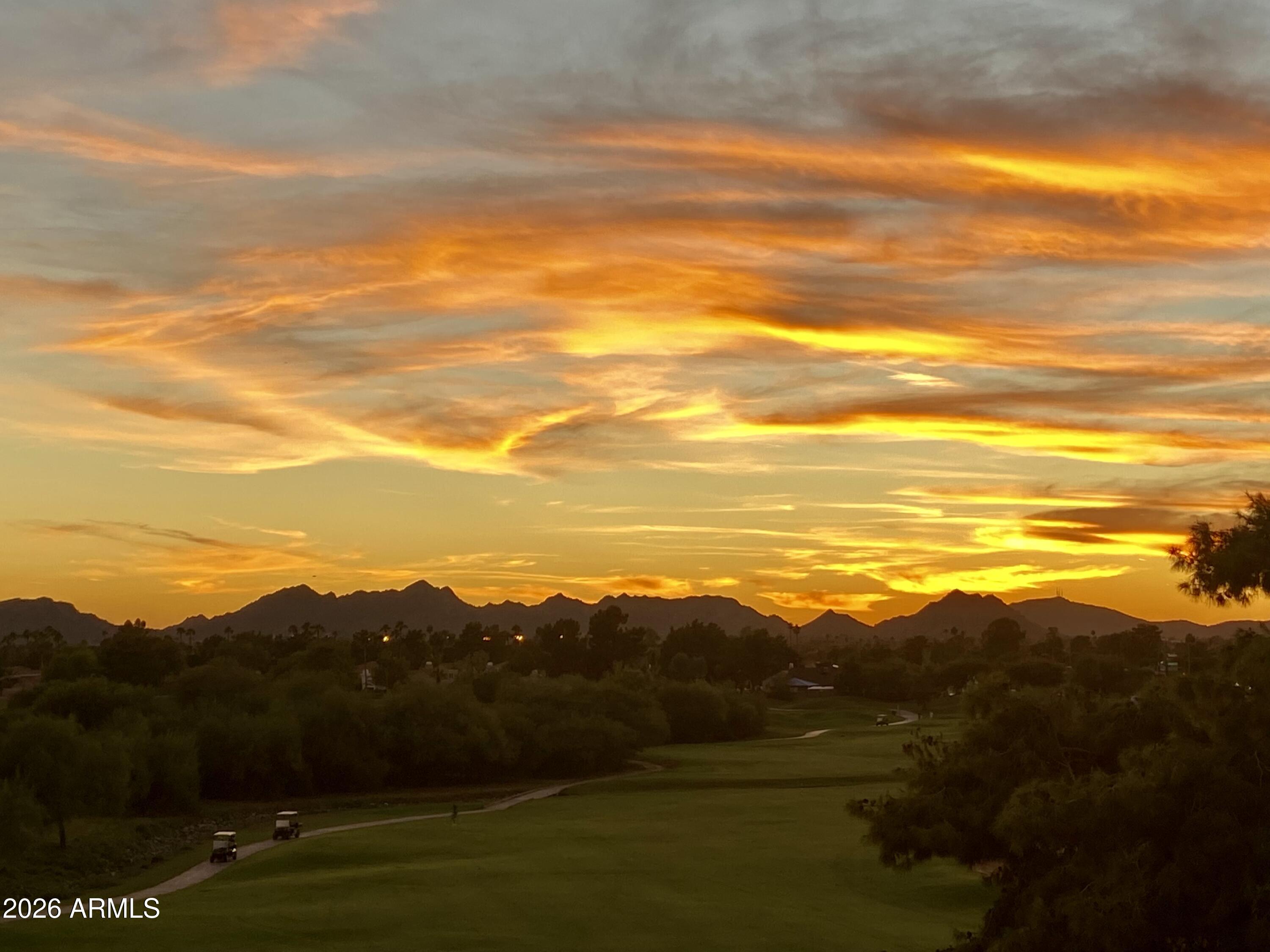 4303 East Cactus Road, Unit 437 Phoenix, AZ 85032 - Photo 3 of 21 IMG_9664