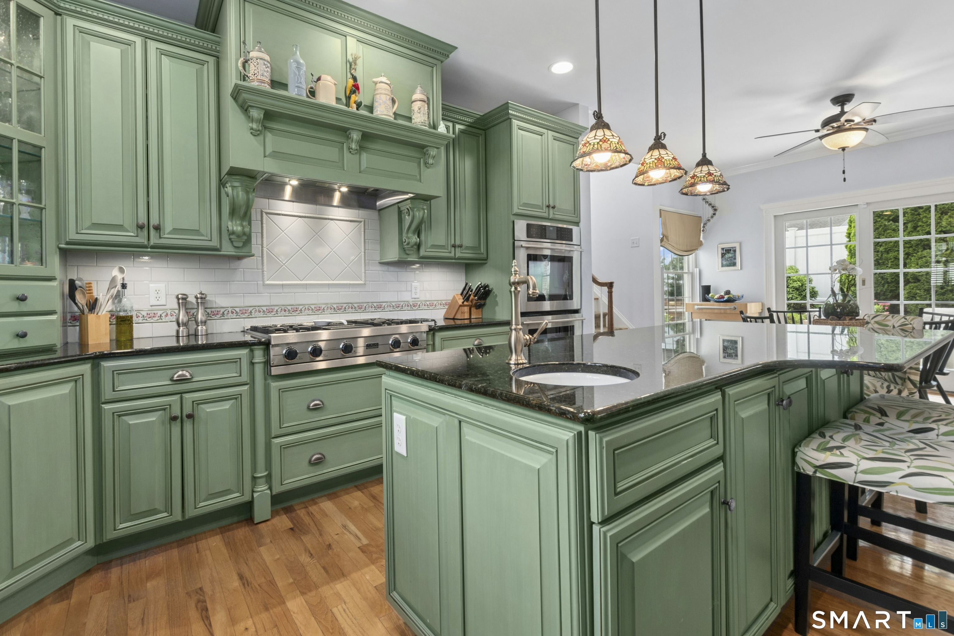 43 Catoonah Street Ridgefield, CT 06877 - Photo 10 of 40