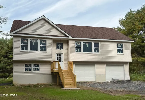 $410,000 | 199 Fox Road, Dingmans Ferry, PA 18328