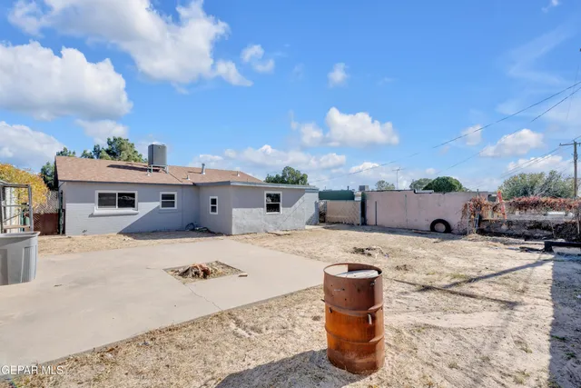 $189,600 | 829 Huckleberry Street, El Paso, TX 79903