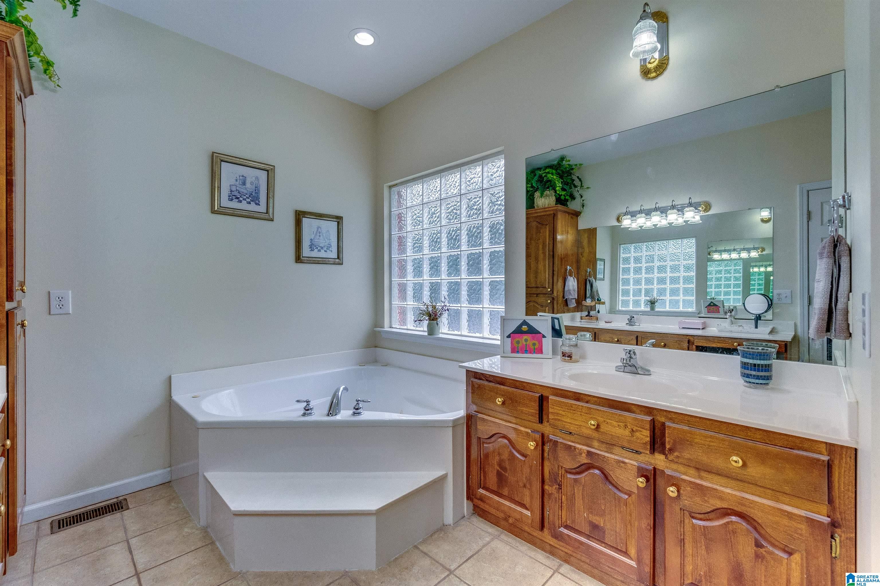 2565 Yellow Leaf Road Clanton, AL 35045 - Photo 28 of 53