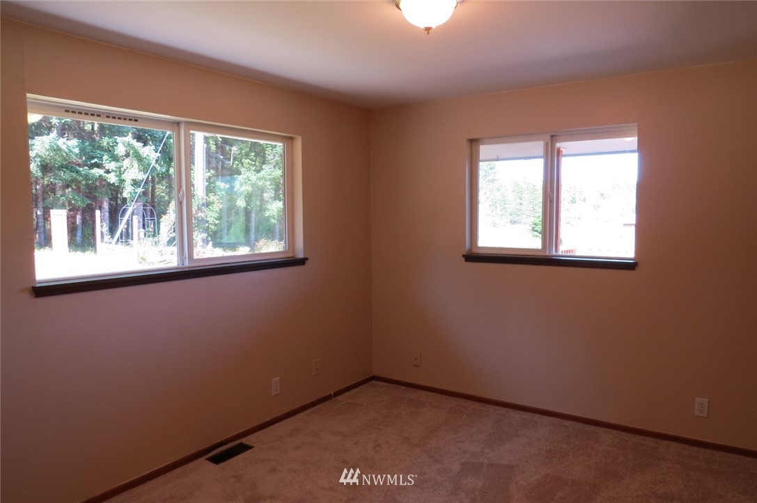 867 Freshwater Bay Road Port Angeles, WA 98363 - Photo 16 of 24 Gallery Image 16