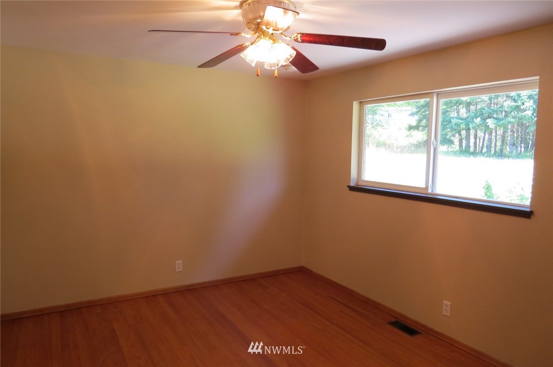 867 Freshwater Bay Road Port Angeles, WA 98363 - Photo 17 of 24 Gallery Image 17