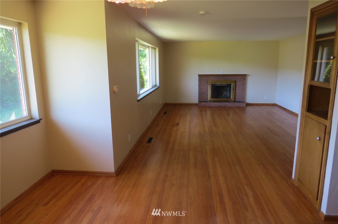 867 Freshwater Bay Road Port Angeles, WA 98363 - Photo 9 of 24 Gallery Image 9