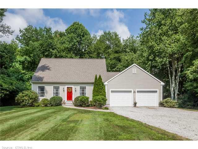 9 Christopher Lane Clinton, CT 06413 - Photo 1 of 1 Exterior Front.