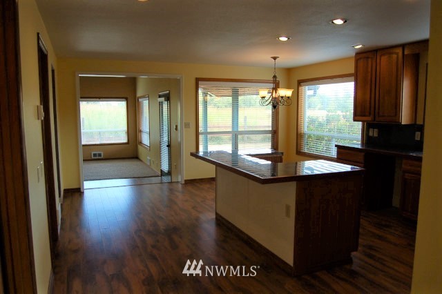 21818 Bulson Road Mount Vernon, WA 98274 - Photo 5 of 25 Gallery Image 5